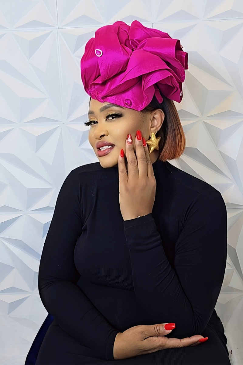 The Duchess Silk Fascinator