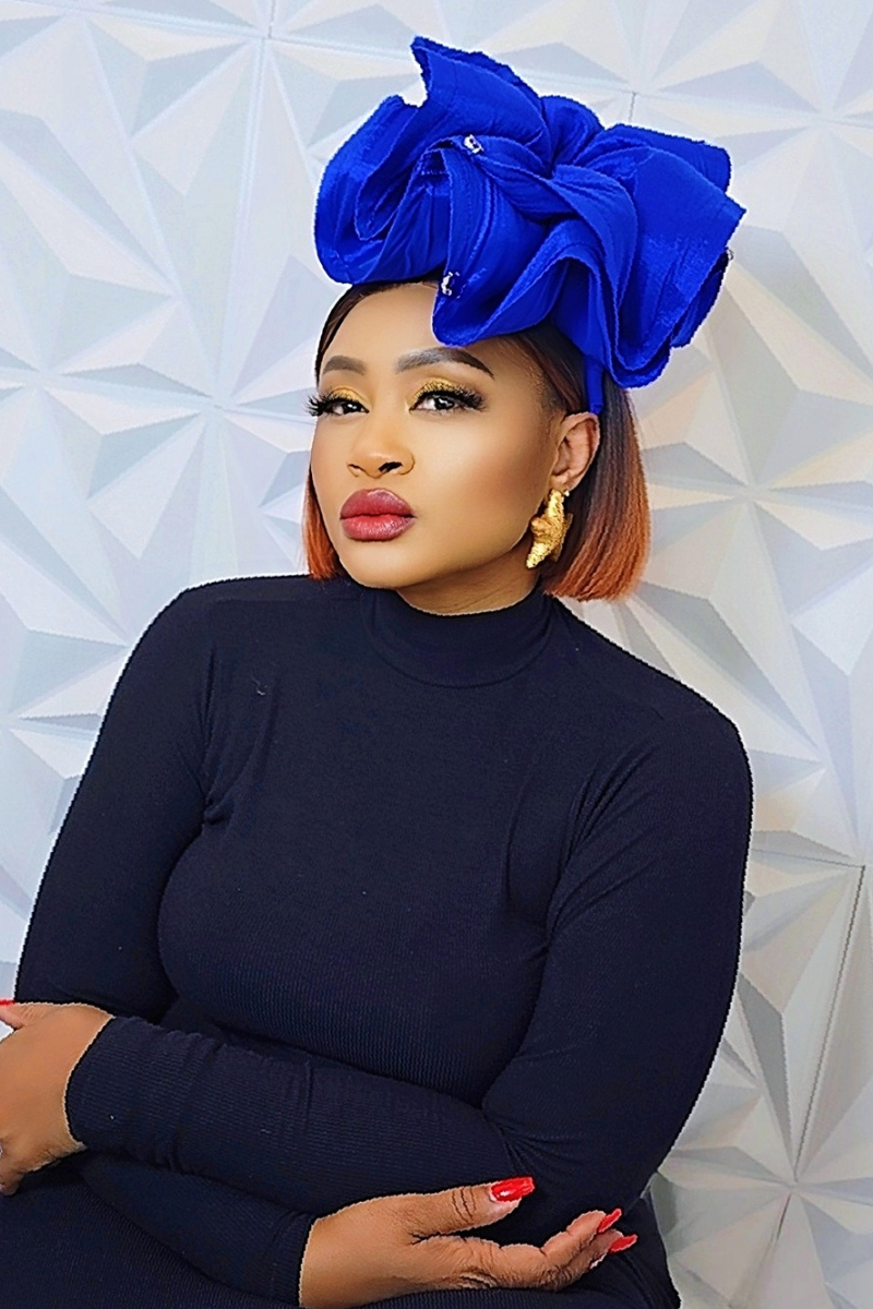 The Duchess Silk Fascinator