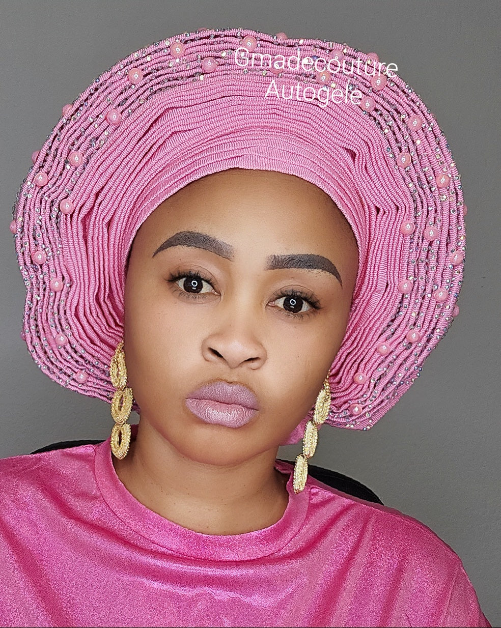 Pearls Round-Cut Luxury Autogele fully beaded with pearls and embroidered in lace .