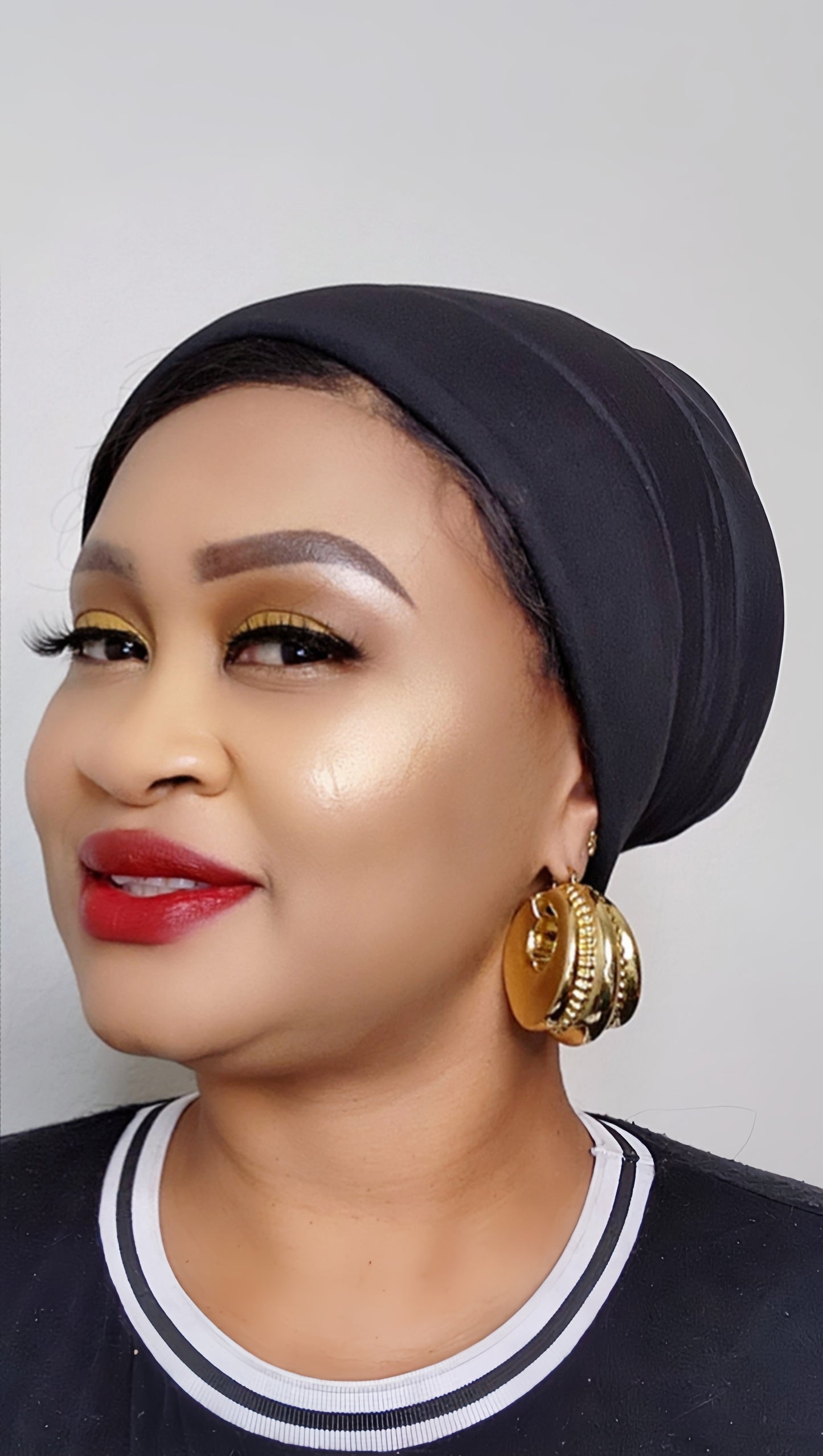 READY TO WEAR NO SLIP HAIR VOLUMIZER/ LIFT