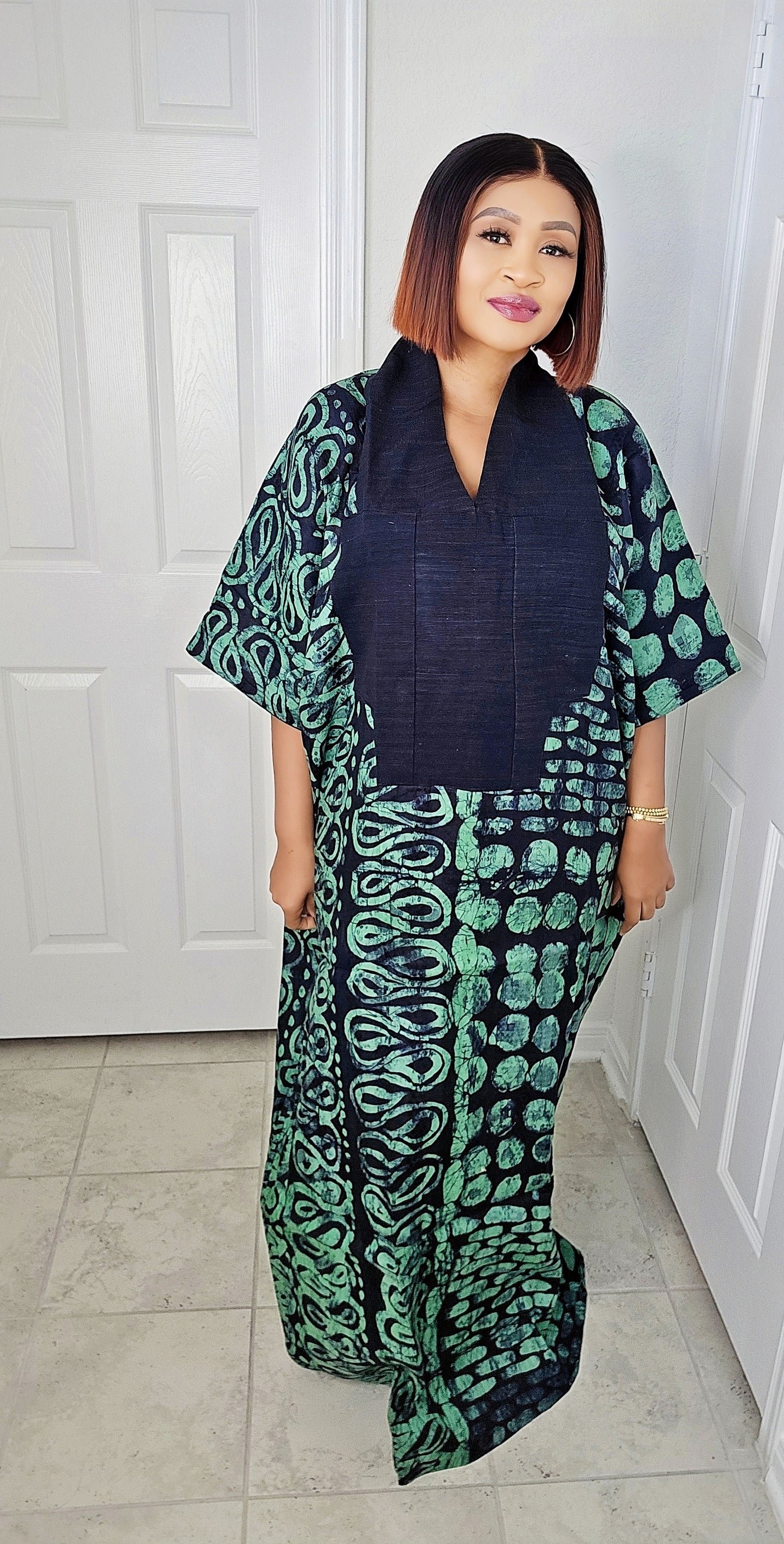 TARI BUBU – Aso-Oke Embroidered Bubu Boubou Kaftan Style with Matching Scarf