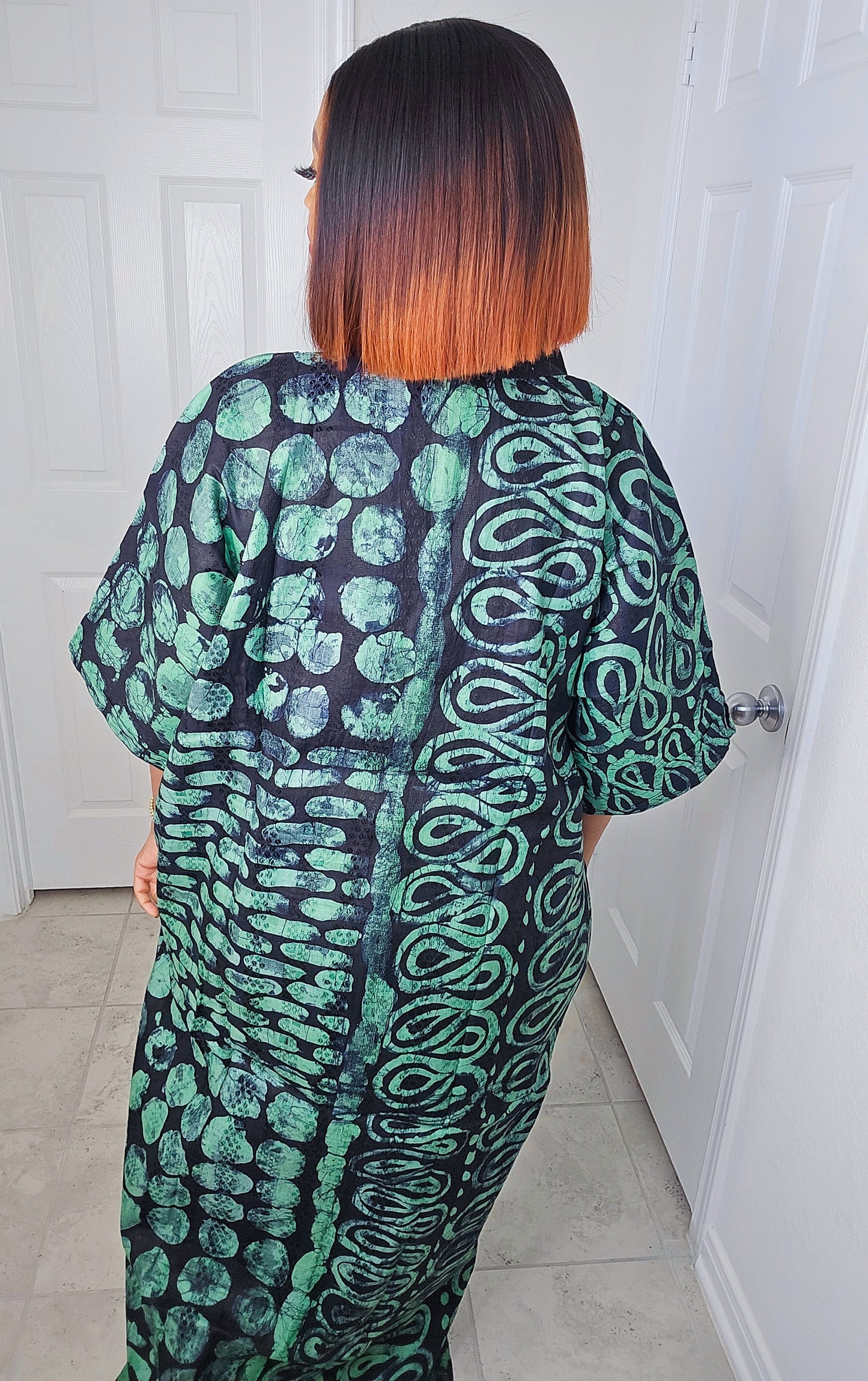 TARI BUBU – Aso-Oke Embroidered Bubu Boubou Kaftan Style with Matching Scarf