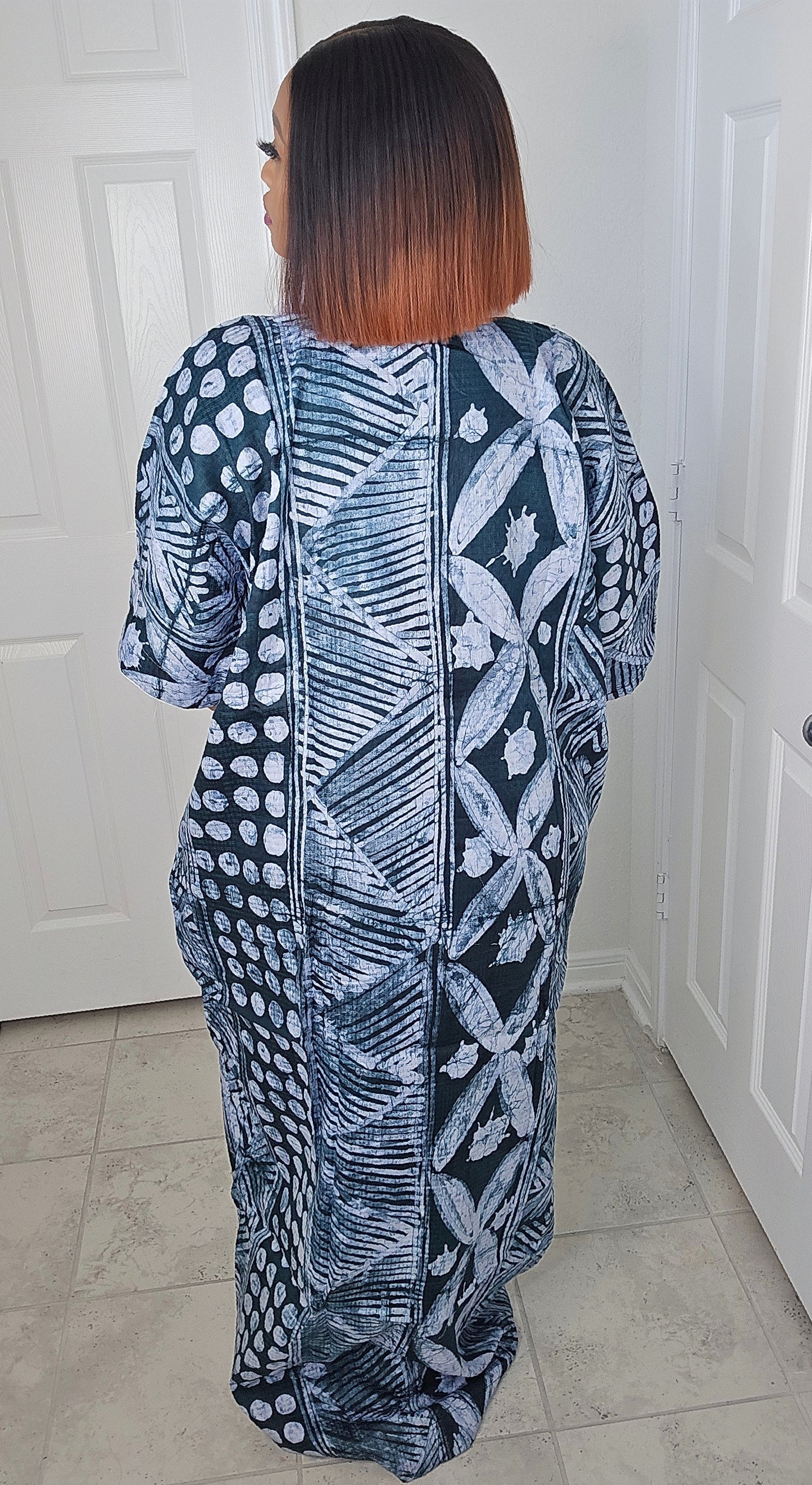 TARI BUBU – Aso-Oke Embroidered Bubu Boubou Kaftan Style with Matching Scarf
