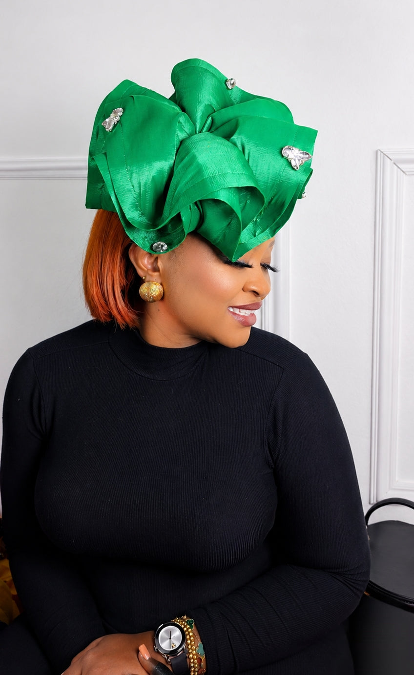 The Duchess Silk Fascinator