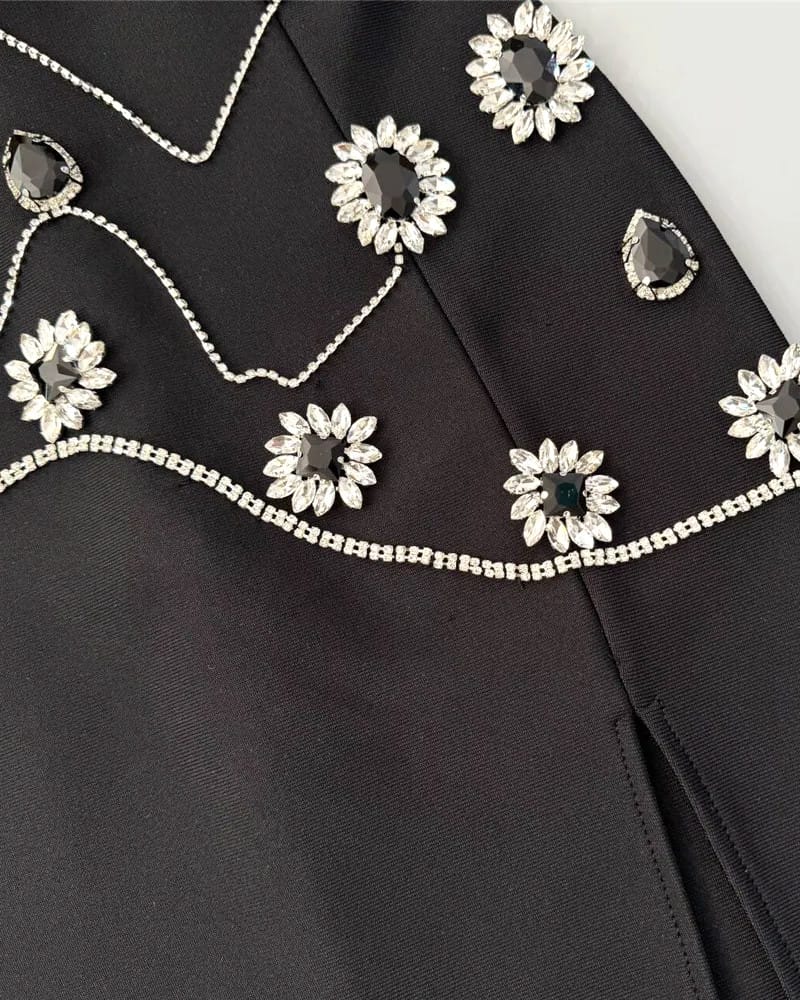 THE NOIR ÉCLAT GOWN