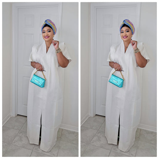 Elite – Gold Trim Rich Aunty Bubu