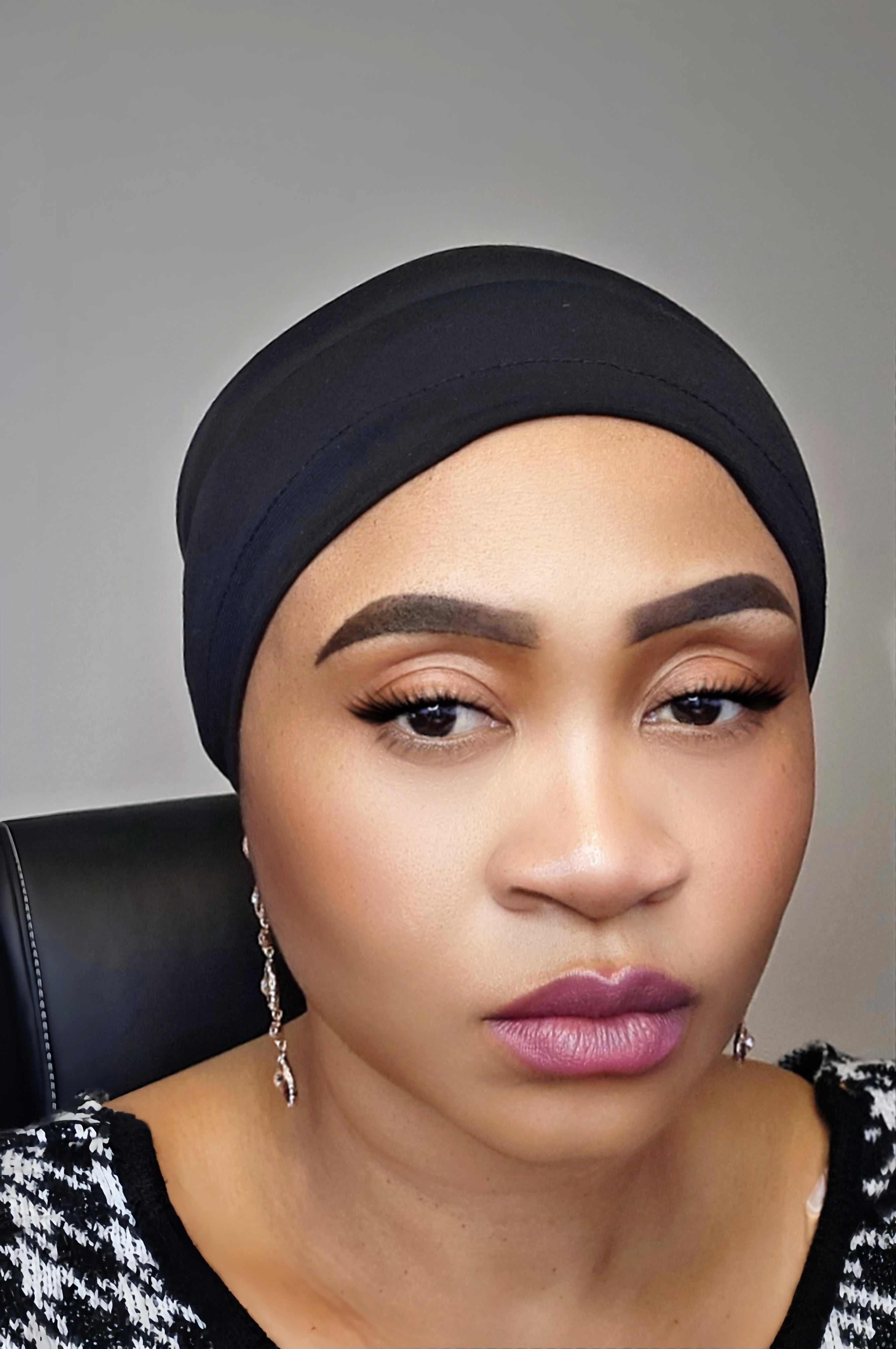 READY TO WEAR  NO SLIP HAIR VOLUMIZER/ LIFT