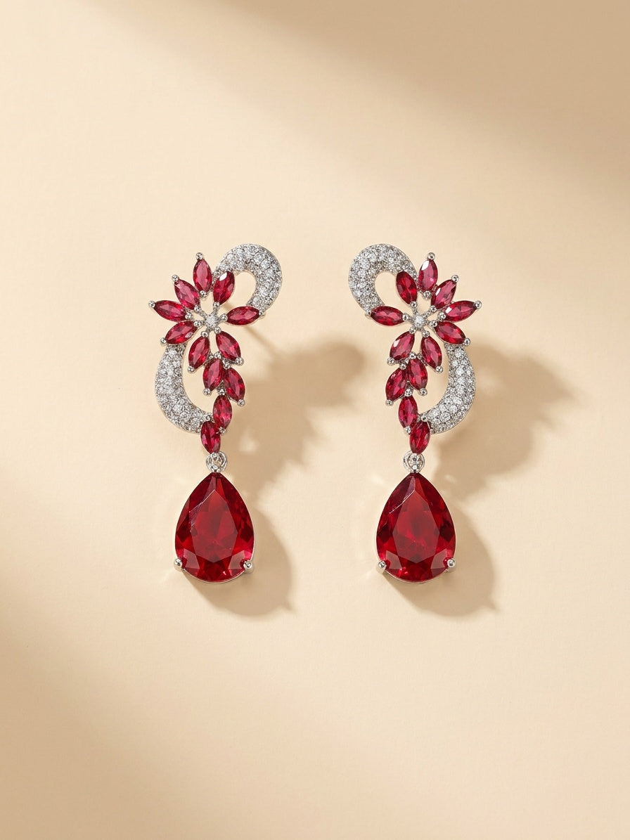 Laurel Crown Hoops